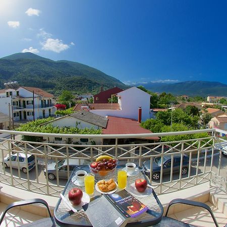 Marina'S Apartments Сами Экстерьер фото